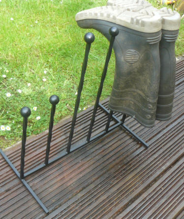 Wimborne wrought iron works gumboots racks